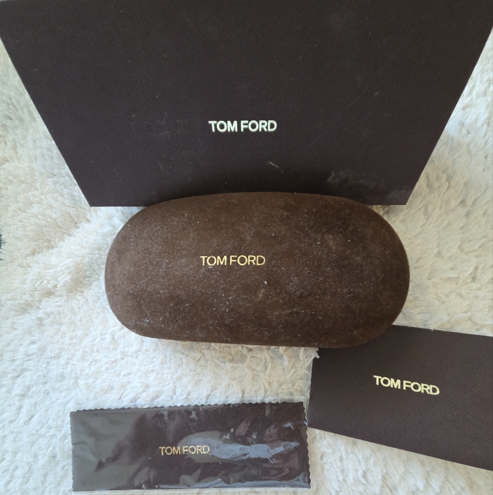 Tom Ford sunglass case/box/cloth